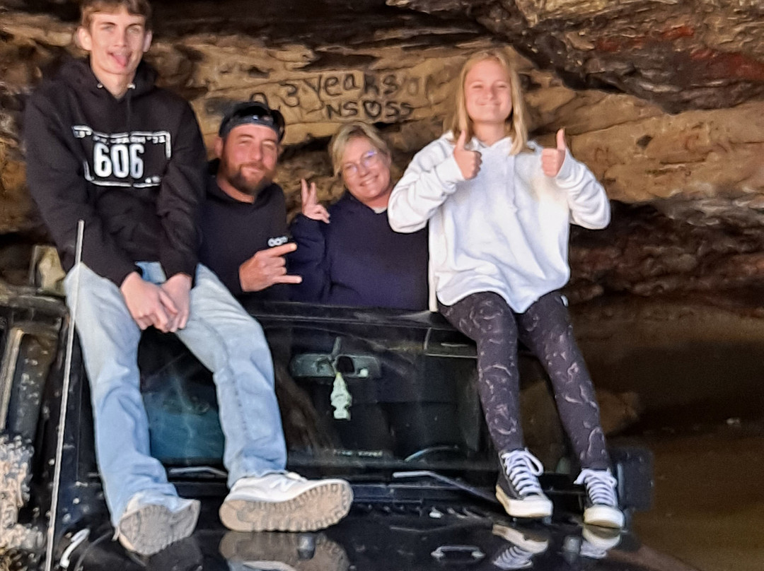 Rock Bottom Adventures Llc-Campton必去景点