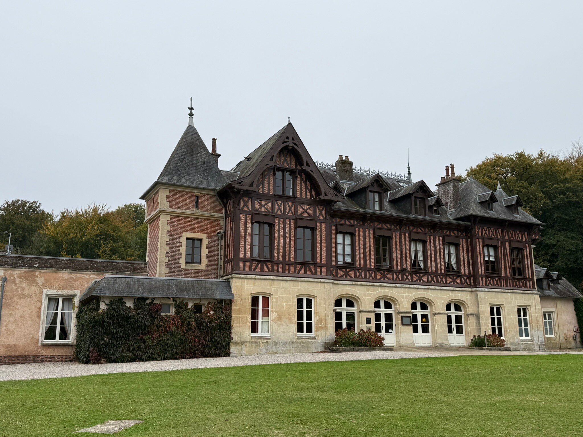 Le Pavillon De Gouffern-官方