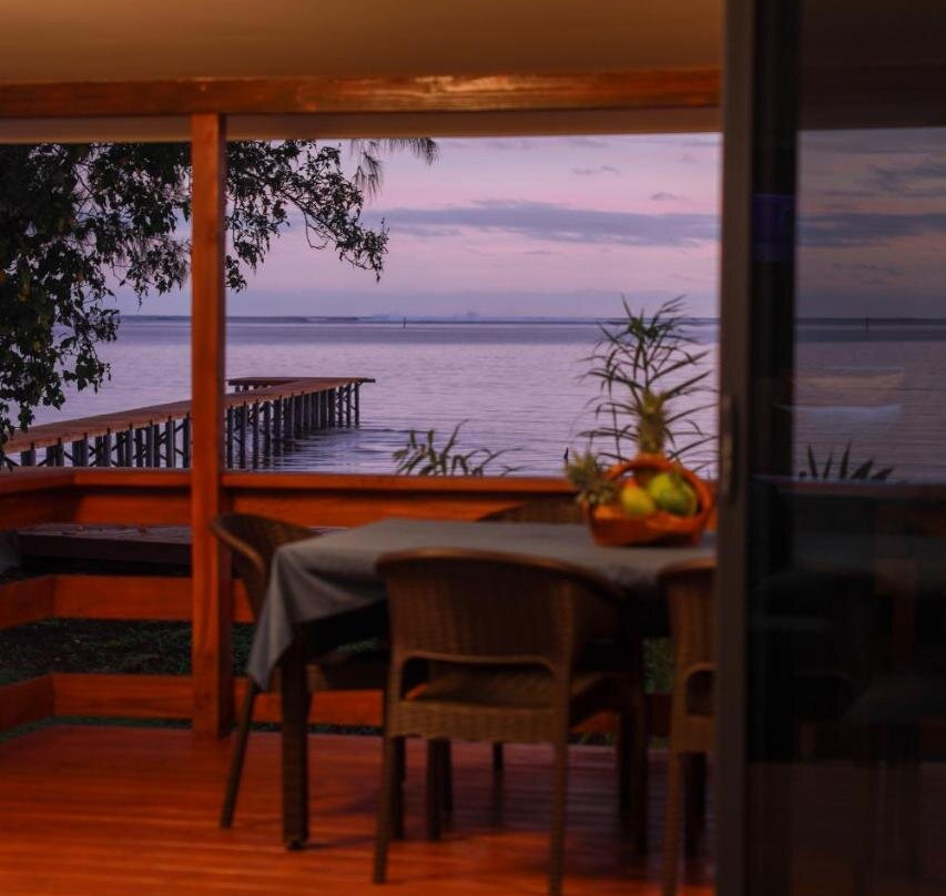 Teahupo'o Wave Lodge