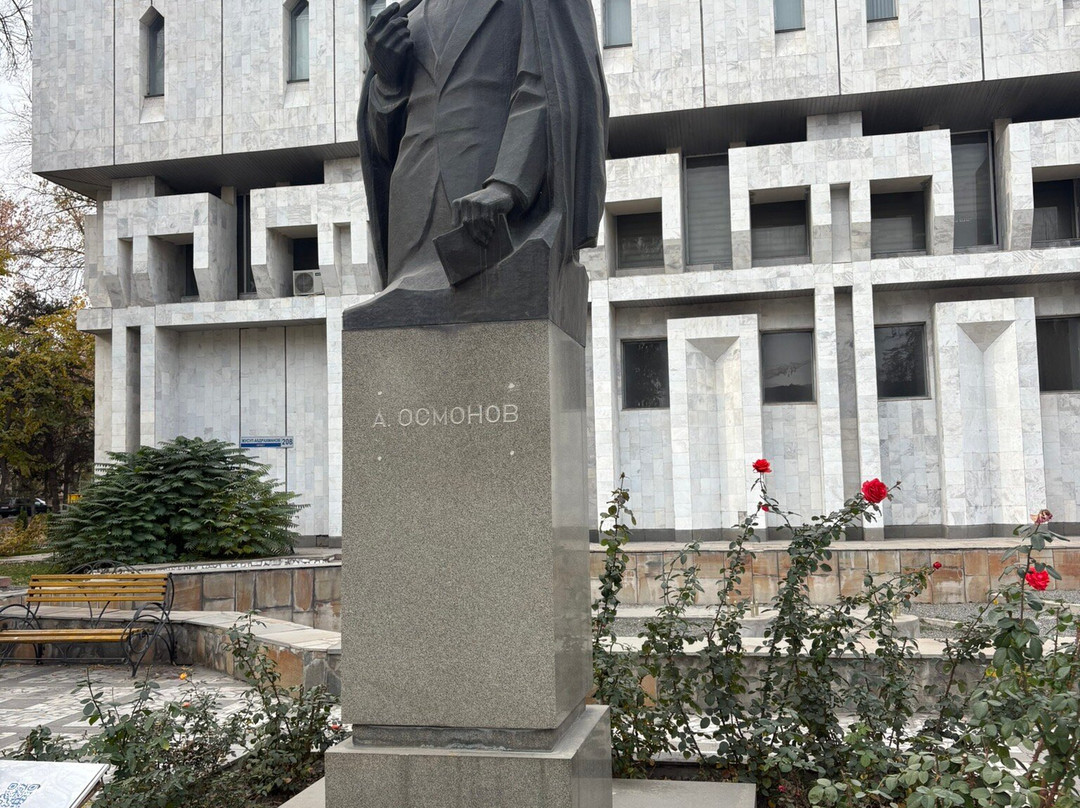 Bishkek Walks-比斯凯克必去景点