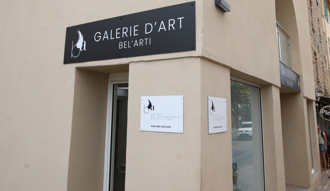 Bel'Arti Galerie d'art-卡尔维必去景点