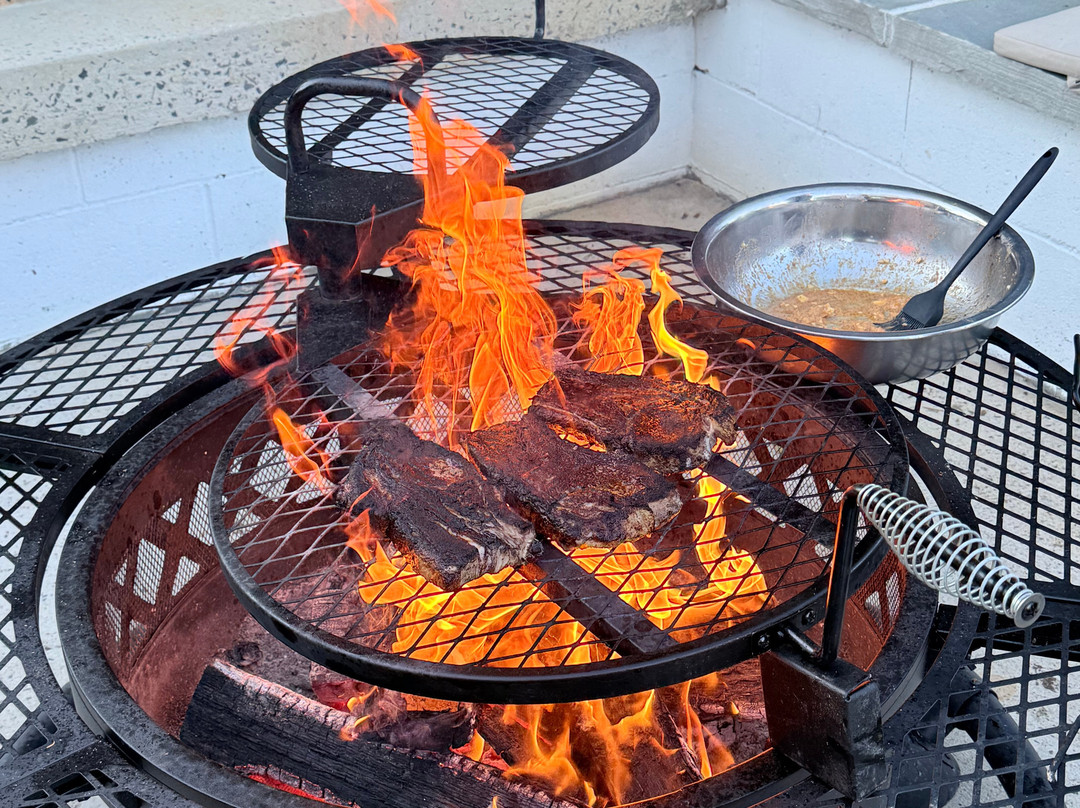 Steel Pioneer Fire Cooking-Trenton必去景点