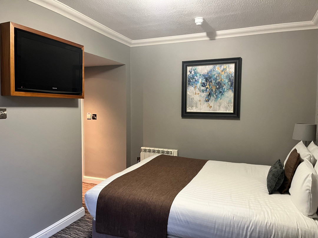 力推山脉酒店主图