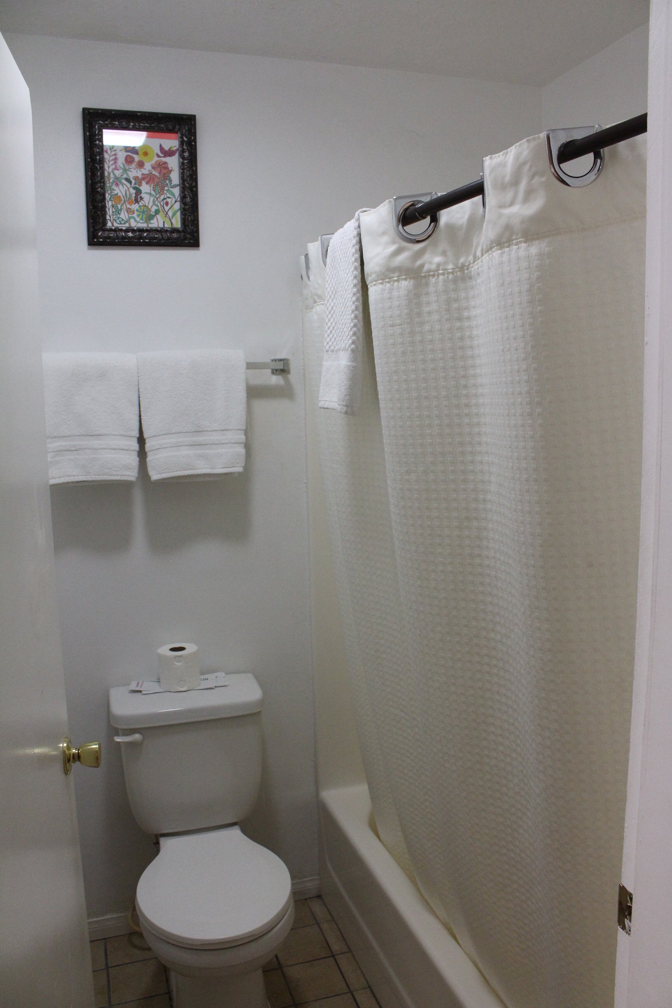 Independence Courthouse Motel-浴室