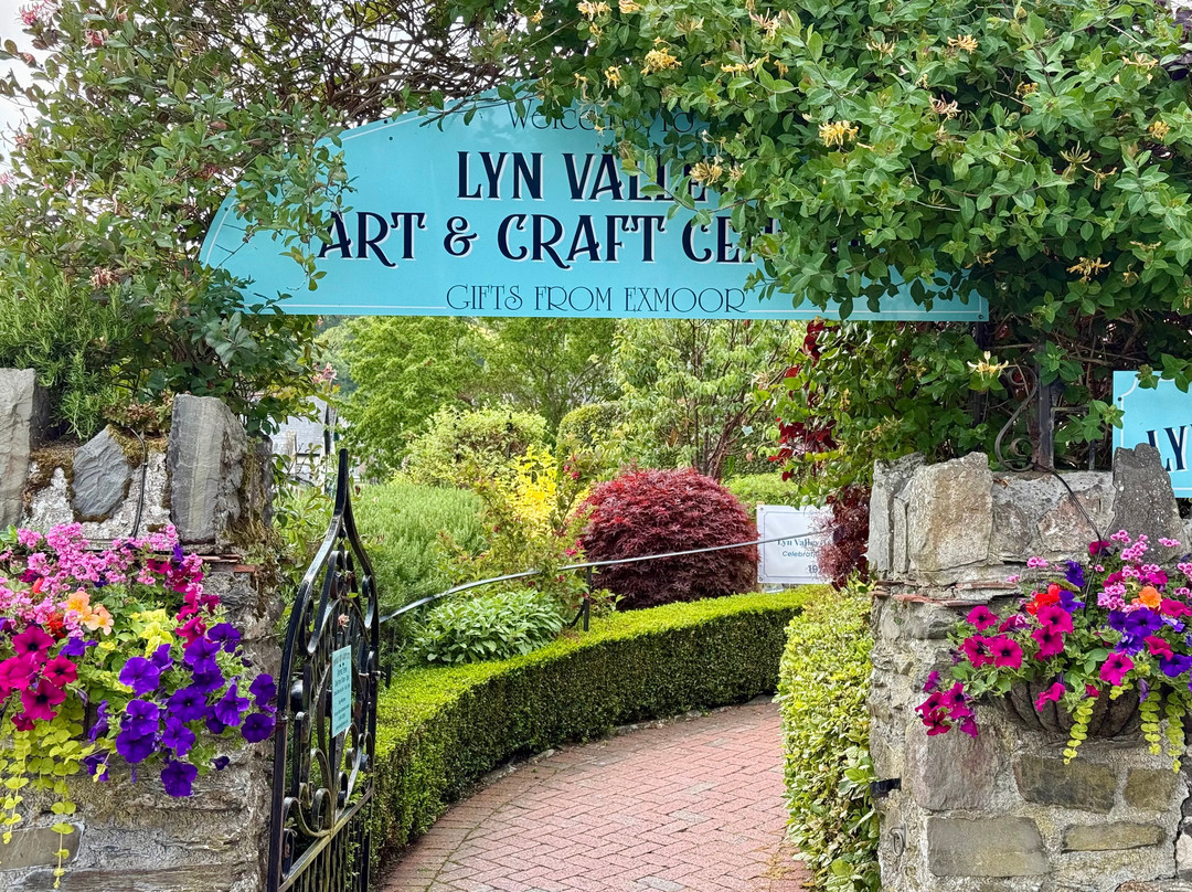 Lyn Valley Art and Crafts-林顿必去景点