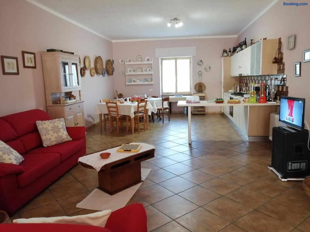 Pozzomaggiore酒店住宿-Bed & Breakfast Antas