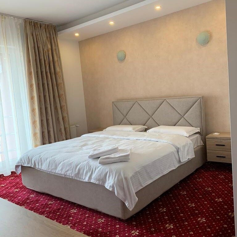 Petresti酒店住宿-Hotel Vestem