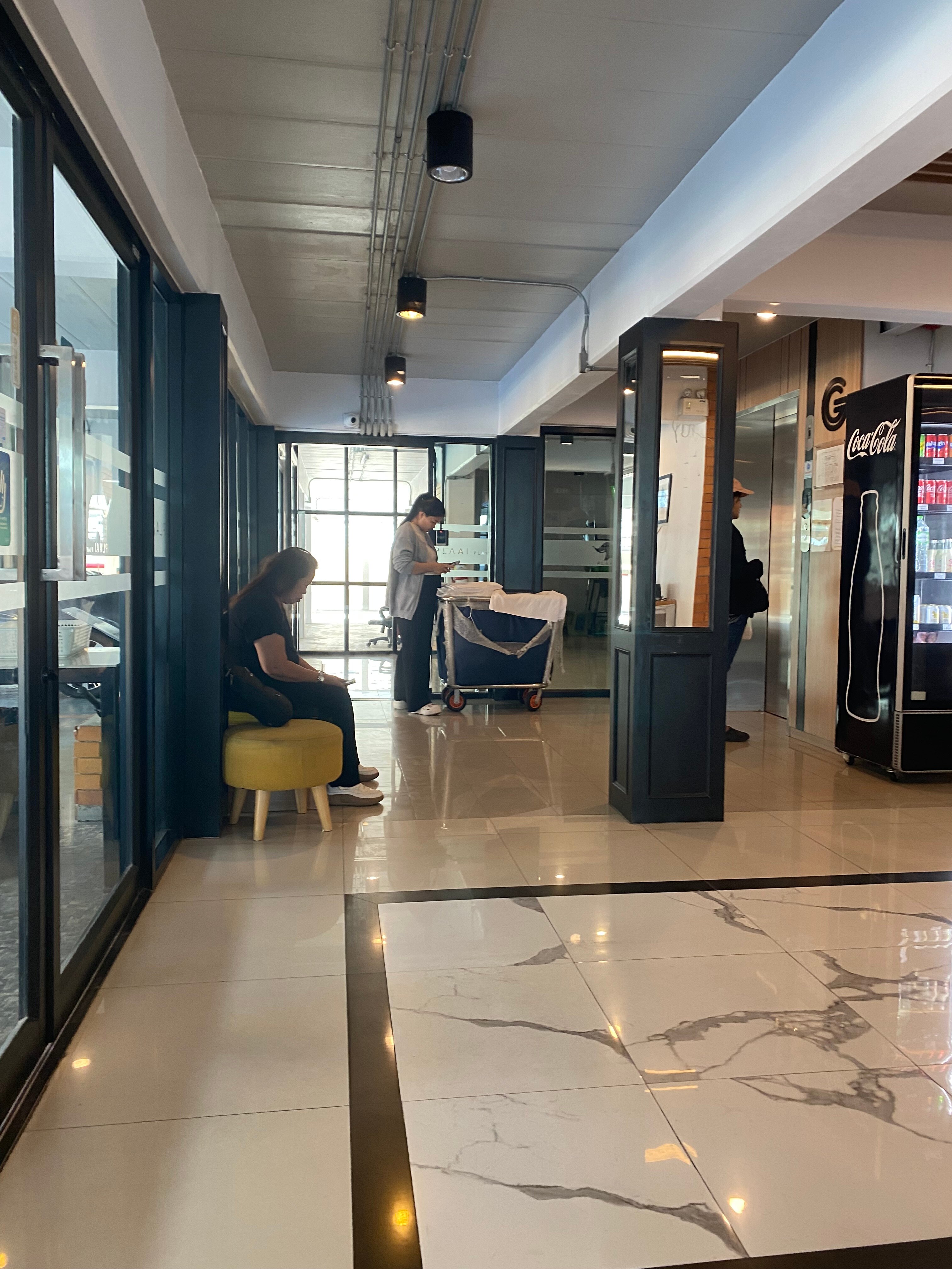 Plaai Play Hotel-官方