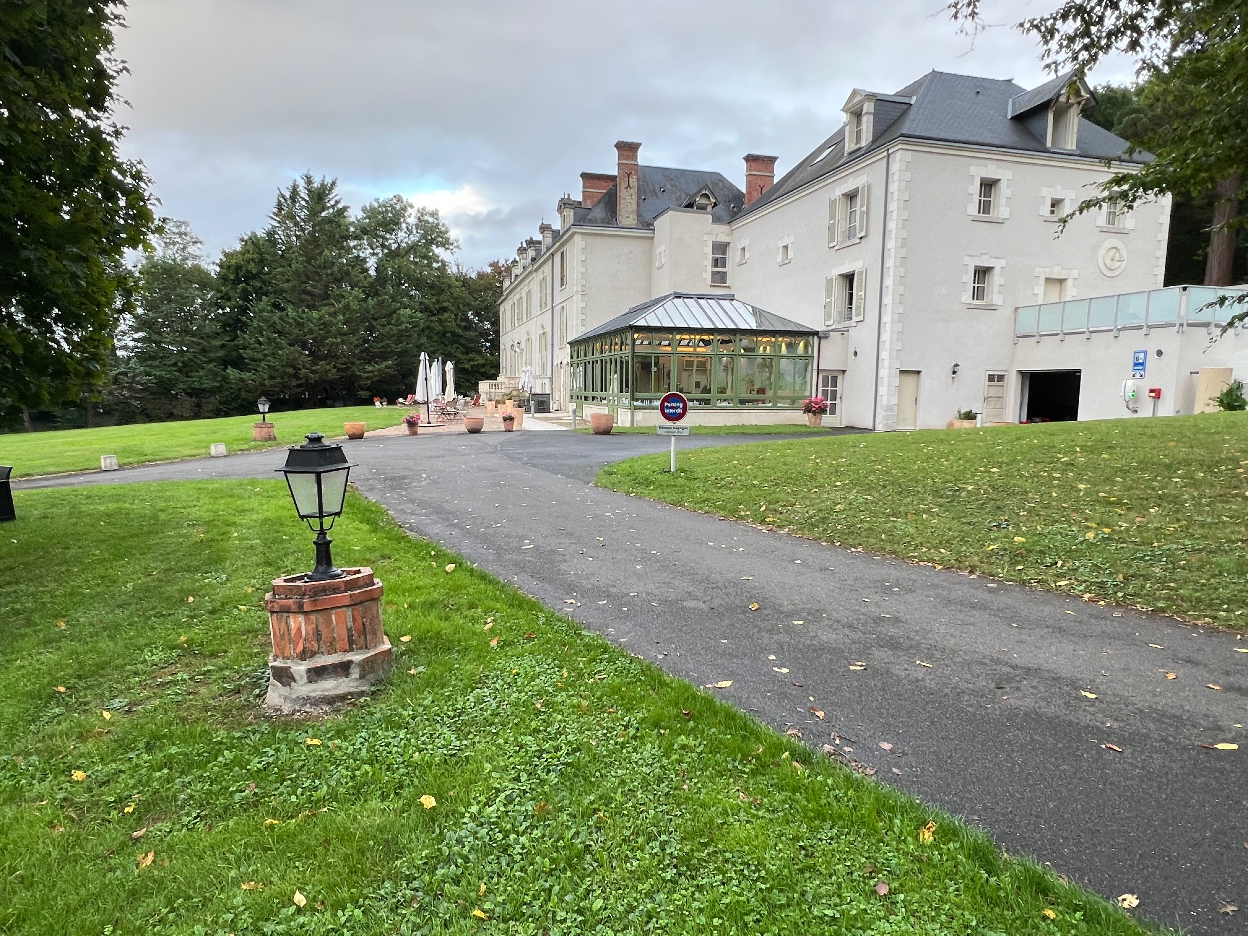 洛泽尔城堡酒店-浴室