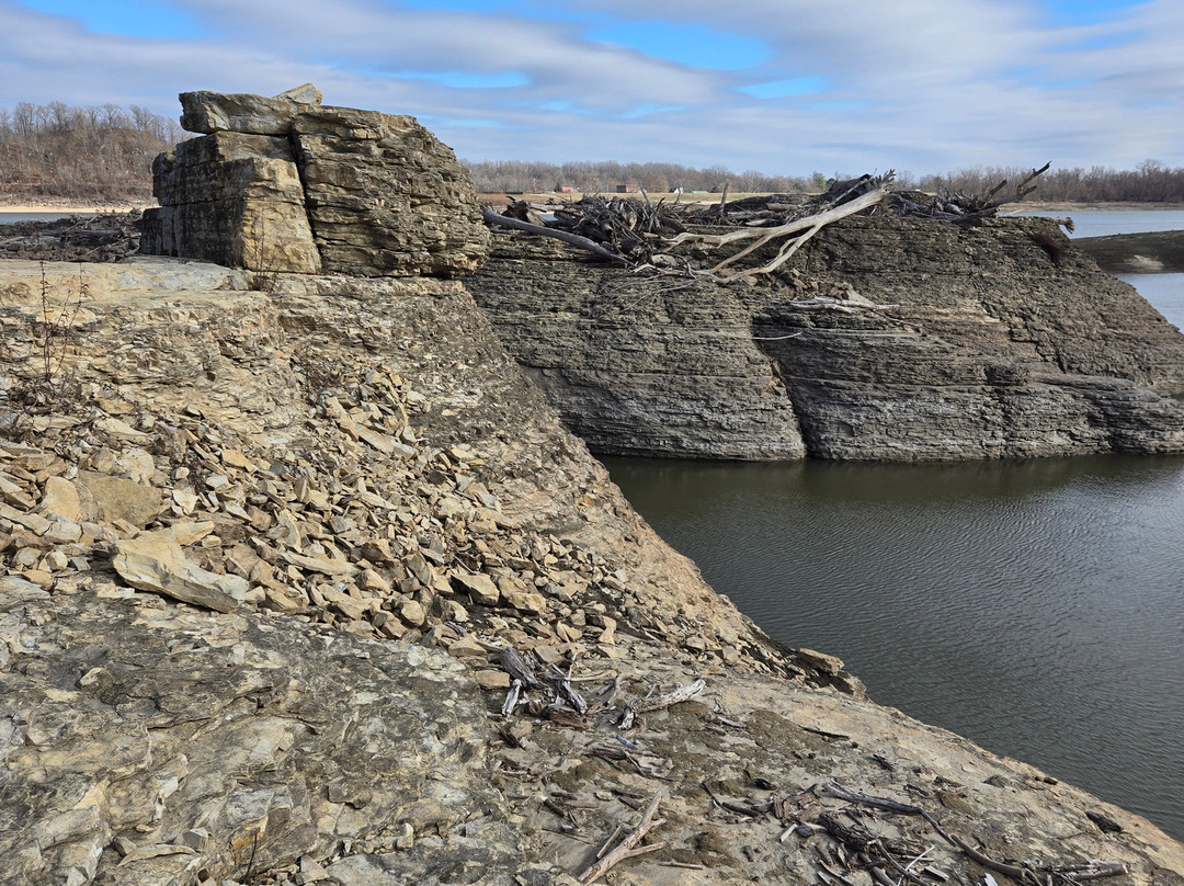 Tower Rock-Grand Tower必去景点