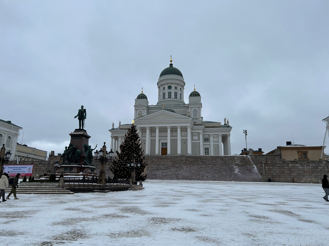 议会广场（Senaatintori）-赫尔辛基必去景点