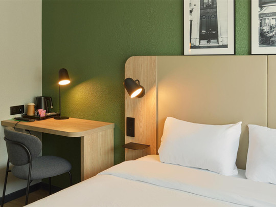 钟楼巴永娜酒店