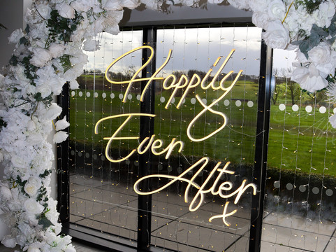 Staining Lodge Golf Course-黑潭必去景点