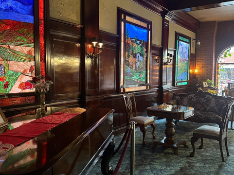 希斯托里克卡里豪斯酒店主图