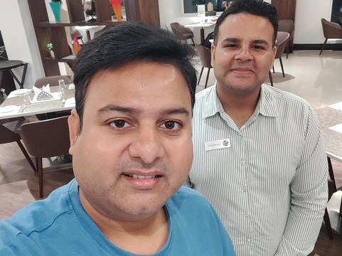 查漠柠檬树酒店主图