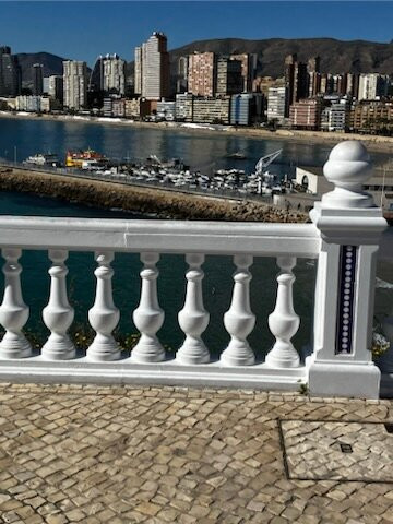 Mirador del Castell-贝尼多姆必去景点