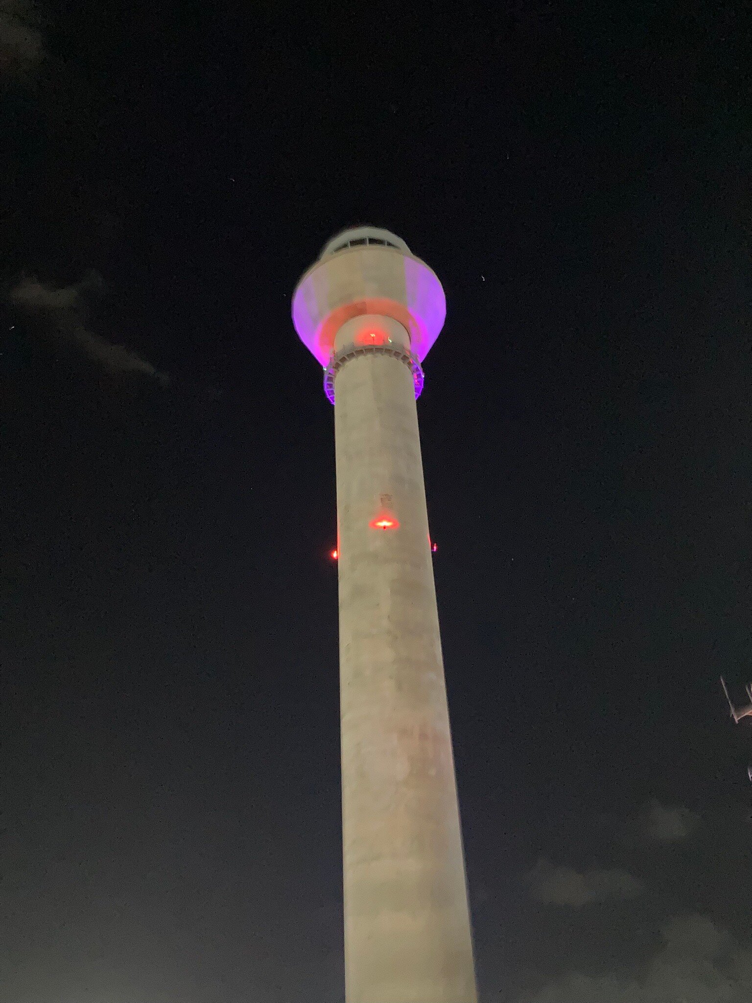 坎昆机场希尔顿花园酒店-官方