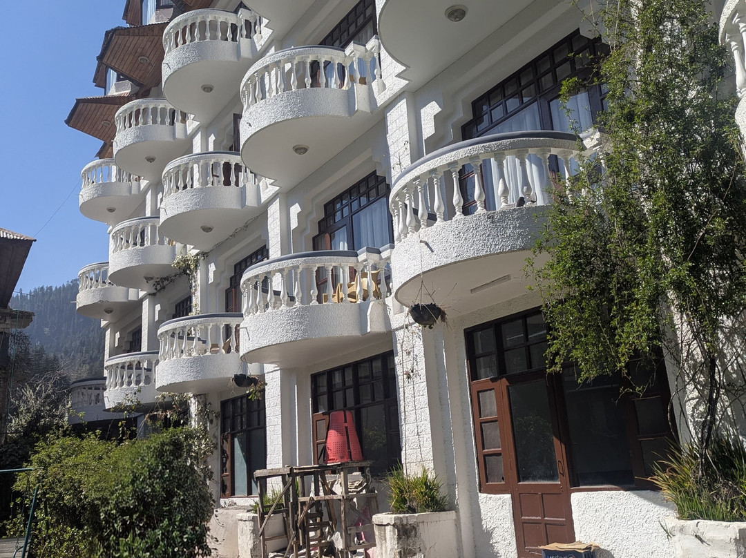 马拉里高地酒店主图