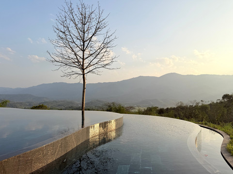 阿瓦娜度假村主图