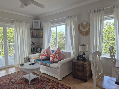 菠萝牧场酒店主图