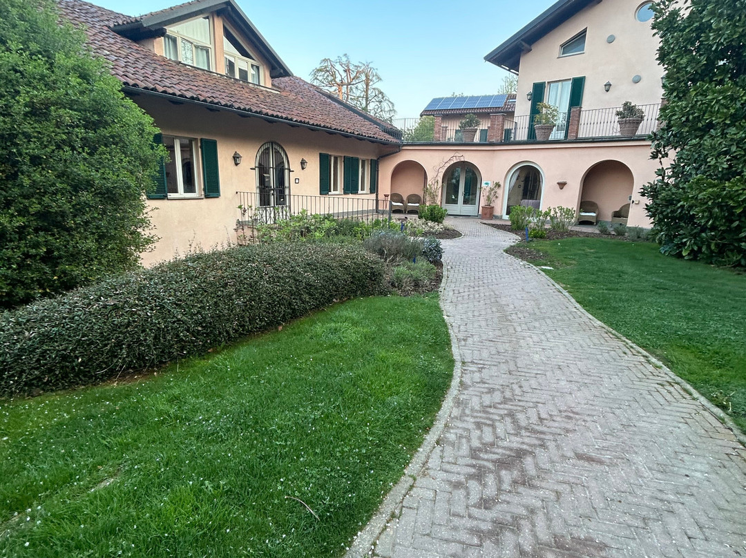 奥斯泰勒里高尔夫酒店主图