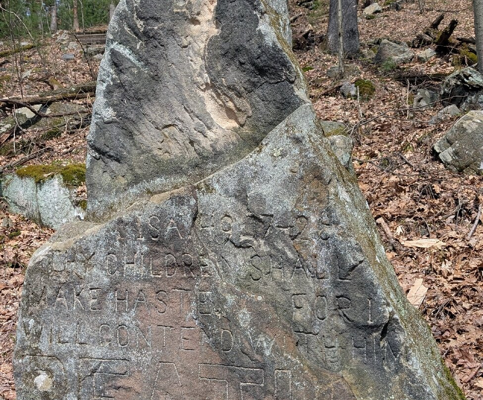 Scripture Rocks Heritage Park-Brookville必去景点