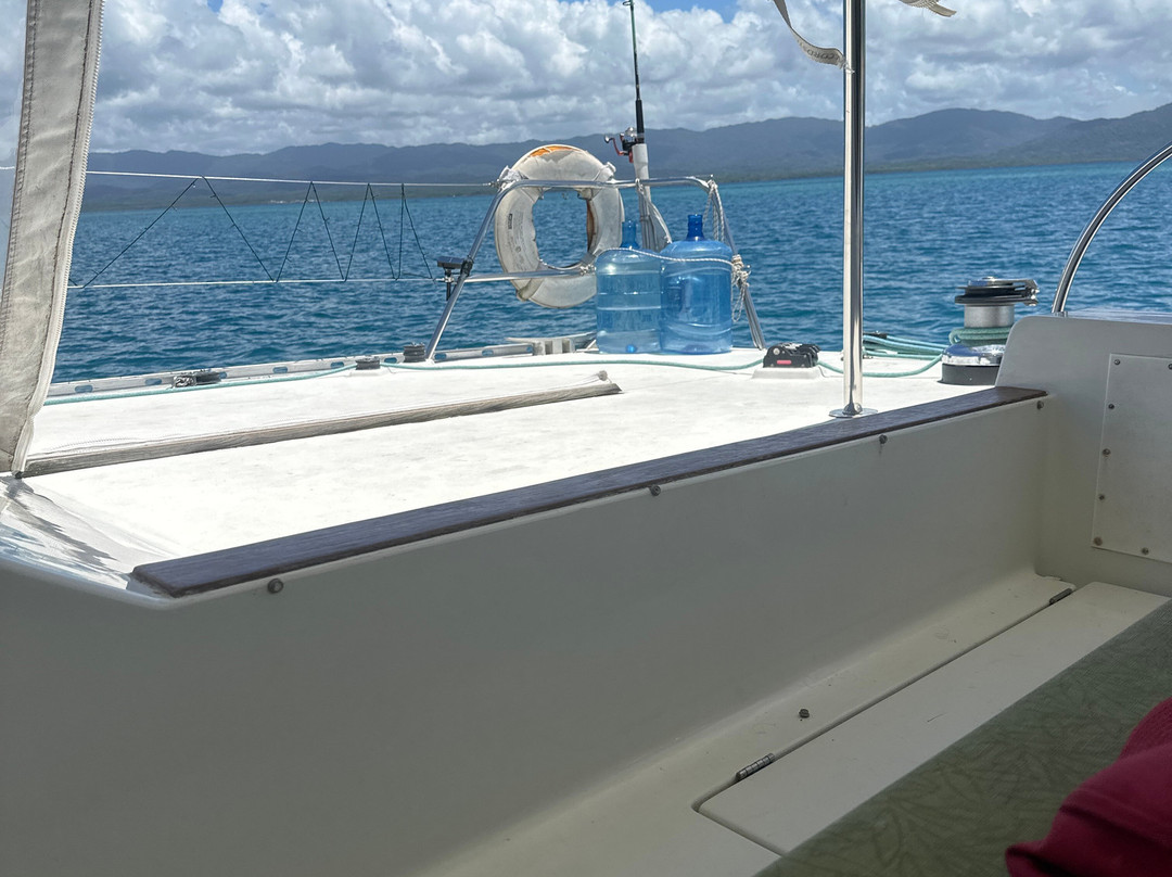 Catamaran San Blas-埃尔波韦尼尔必去景点
