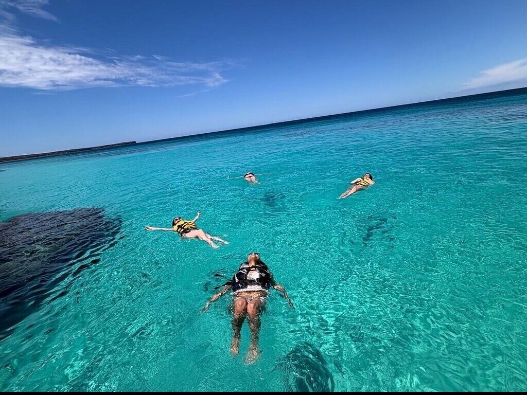 JaraHucos Tours Pedernales-Pedernales必去景点