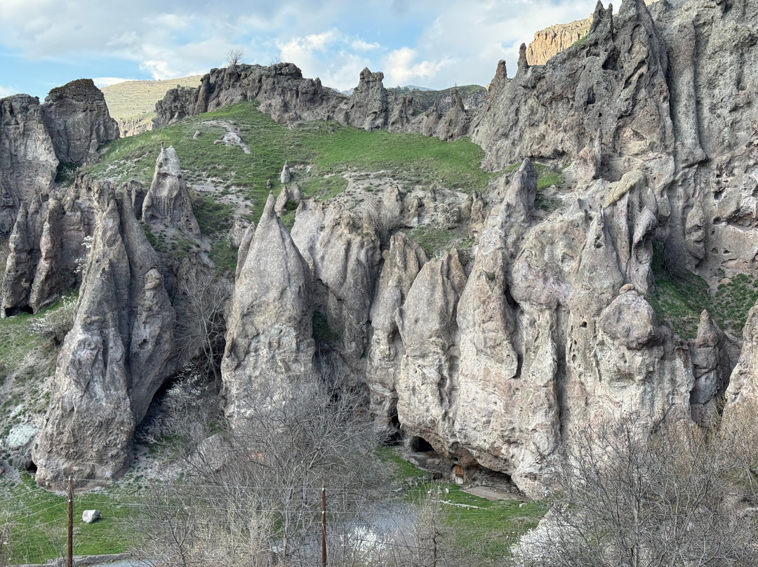 Medieval Goris Cave Dwellings-戈尔斯必去景点