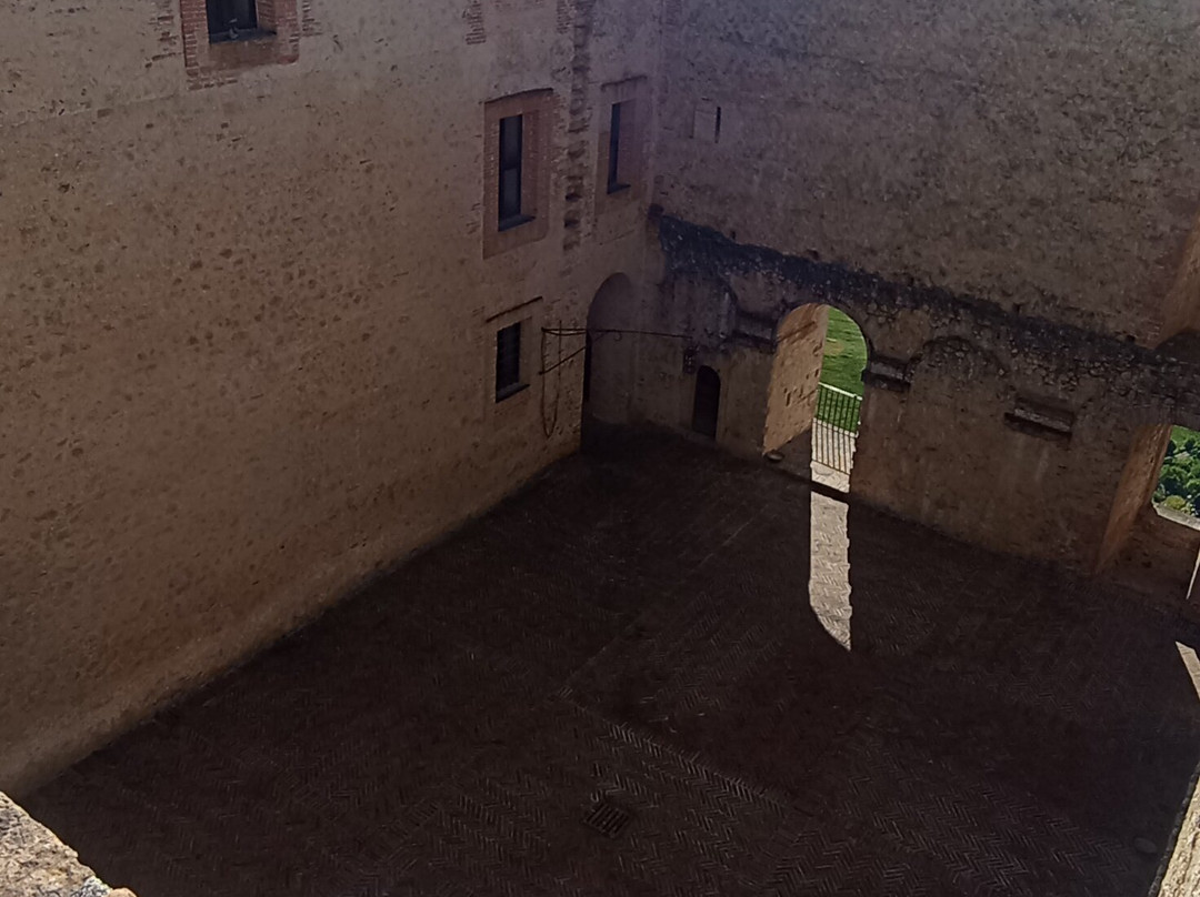 Castello di Rocca Sinibalda-Rocca Sinibalda必去景点