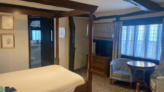 玫瑰王冠贝斯特韦斯特酒店-旅行者