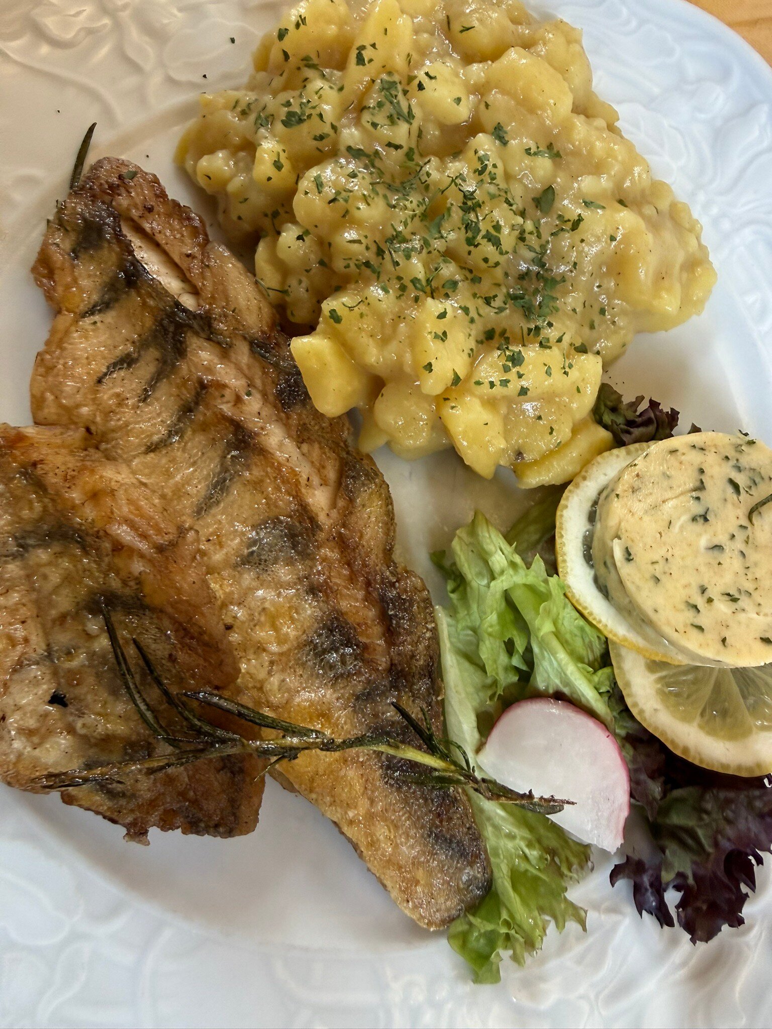 Gasthof zum Goldenen Hirsch-旅行者