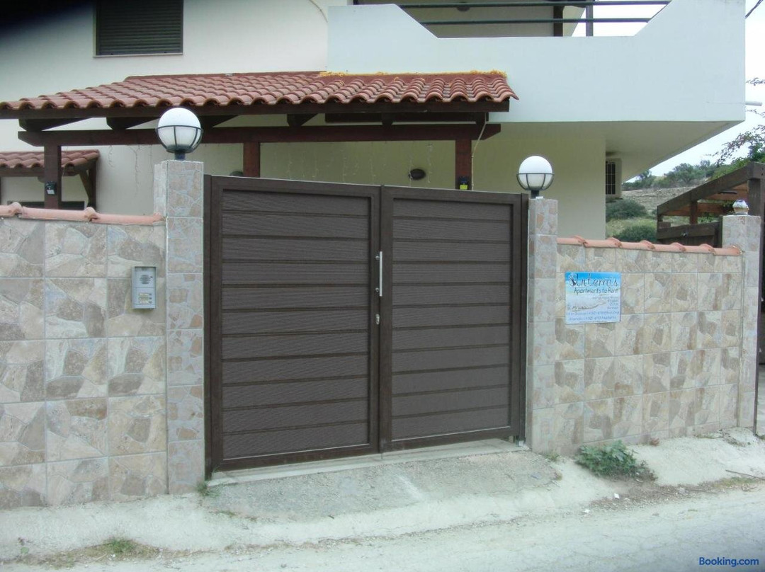 Artemis Appartments