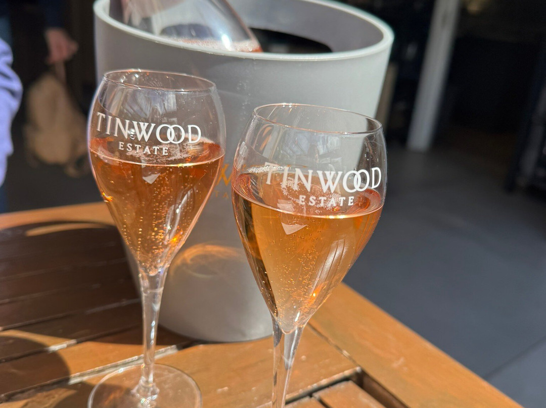 Tinwood Estate Vineyard-奇切斯特必去景点