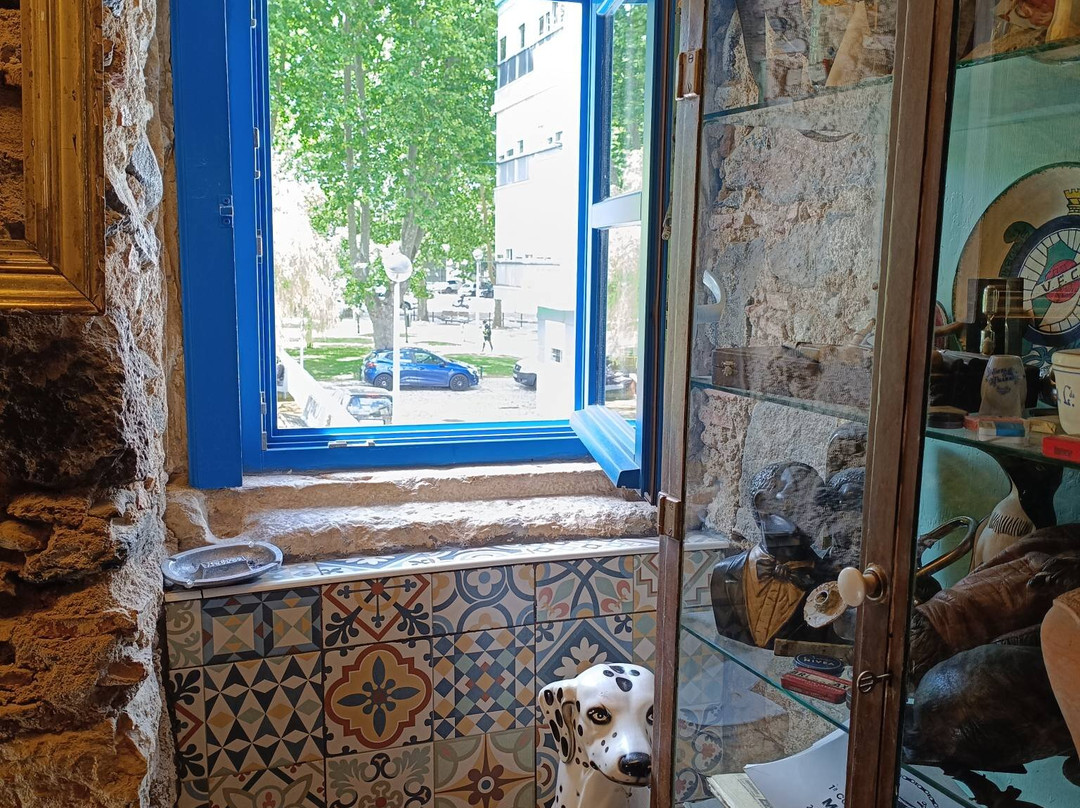 Ó Lume, Casa De Vinhos E Petiscos