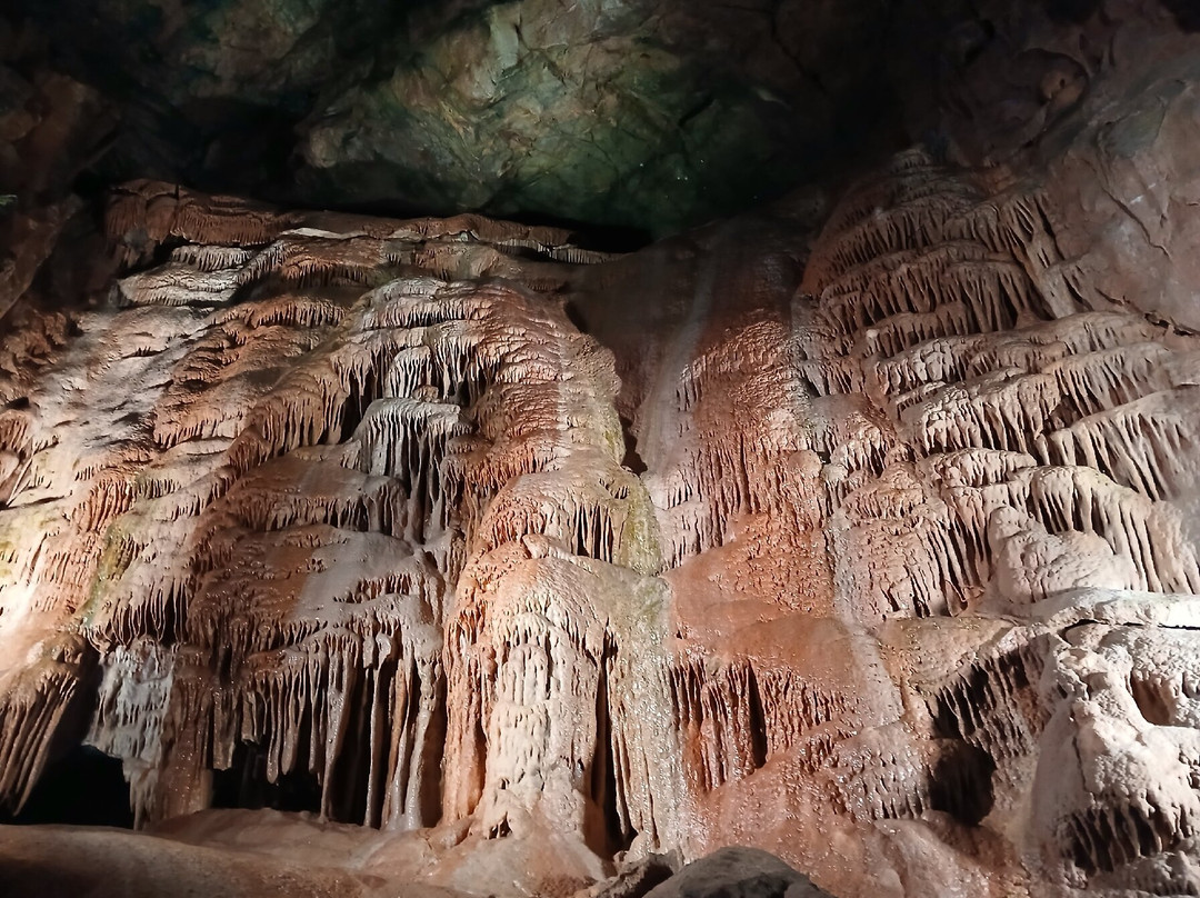 Cheddar Gorge & Caves-Cheddar必去景点