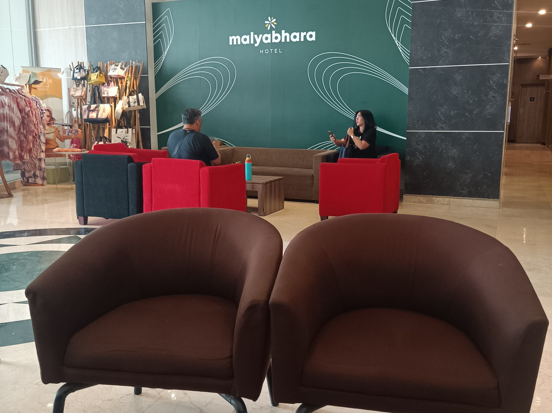 Malyabhara Hotel Yogyakarta Malioboro主图