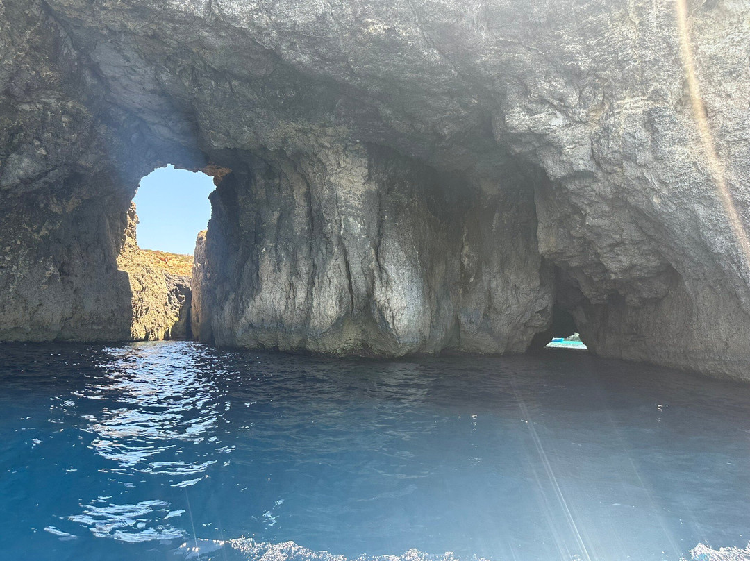 Bella Comino Ferry-姆贾尔必去景点