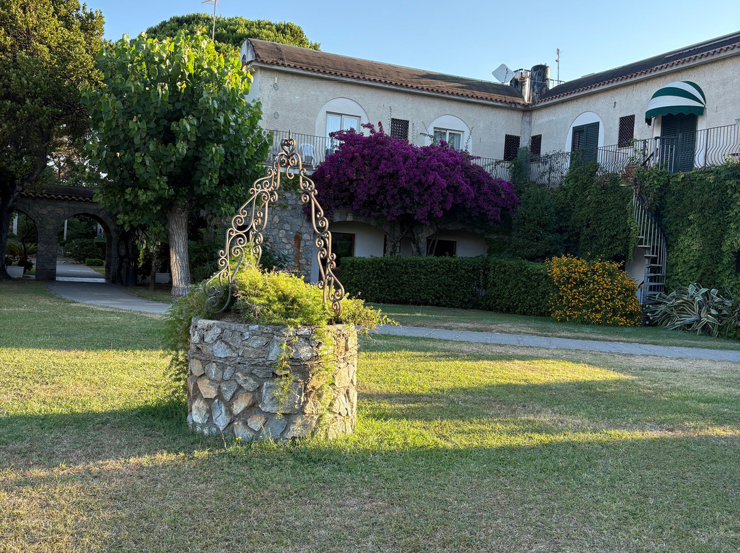 Hotel delle Stelle Beach Resort主图