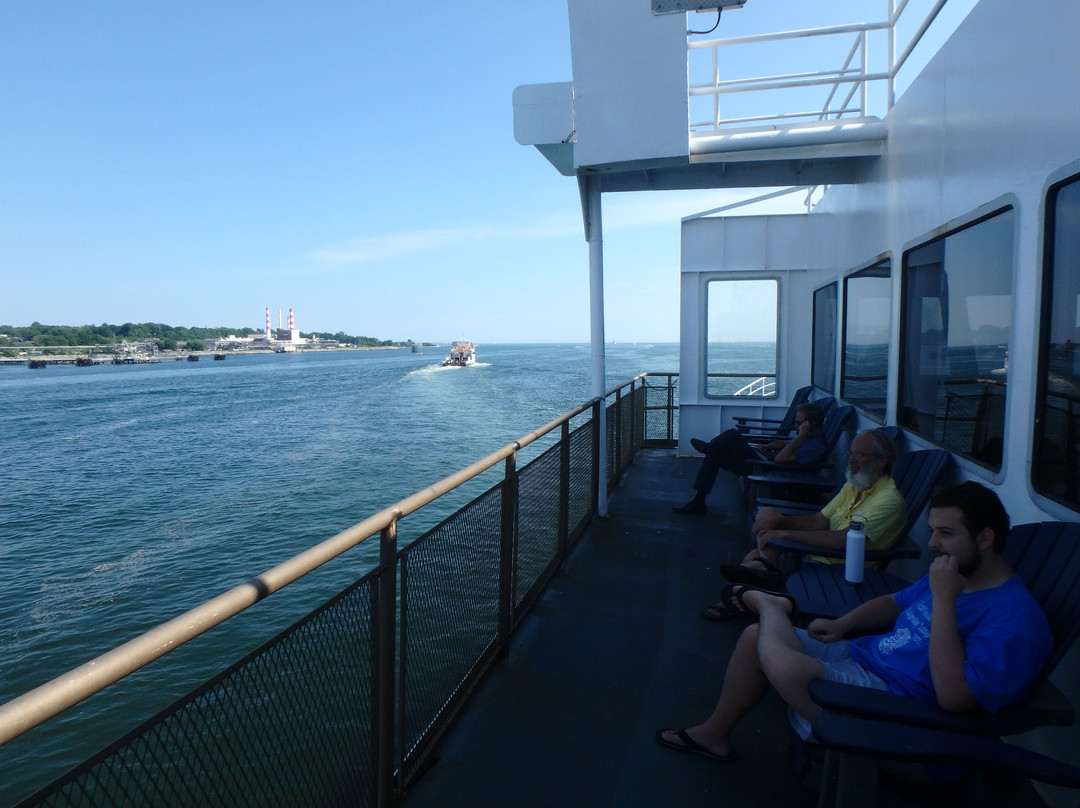 Cross Sound Ferry