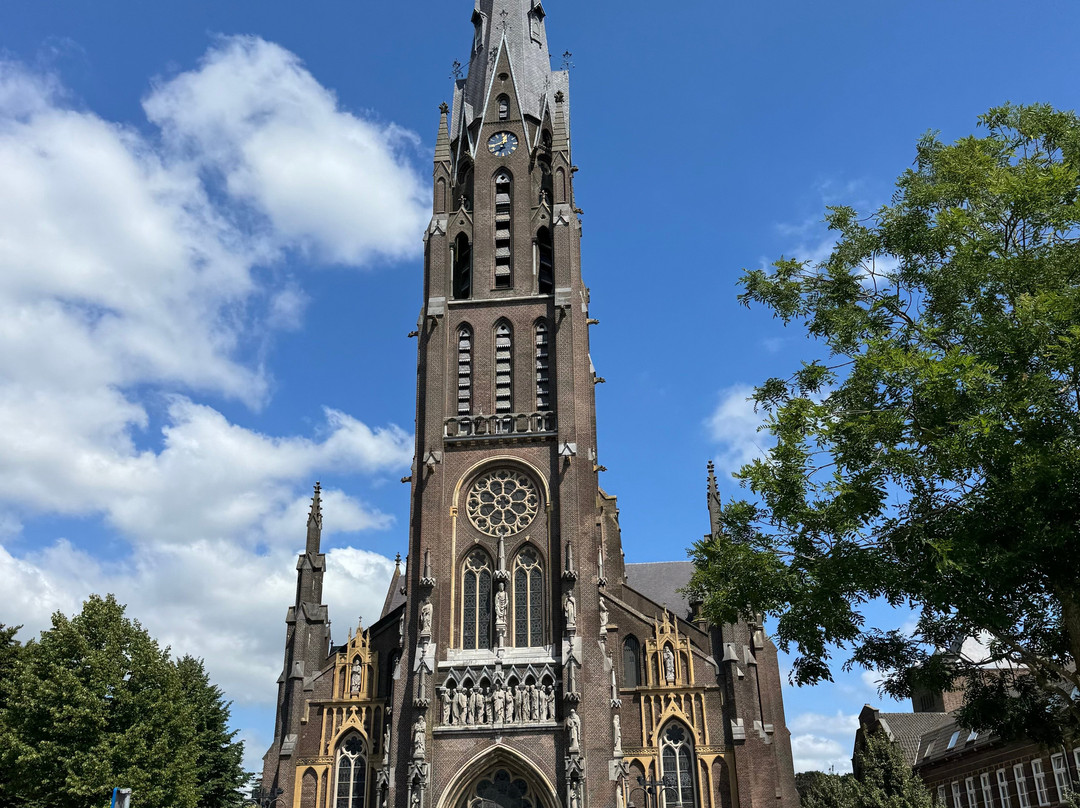 Sint-Lambertuskerk-Veghel必去景点