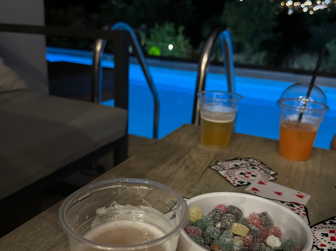 T酒店高级套房主图
