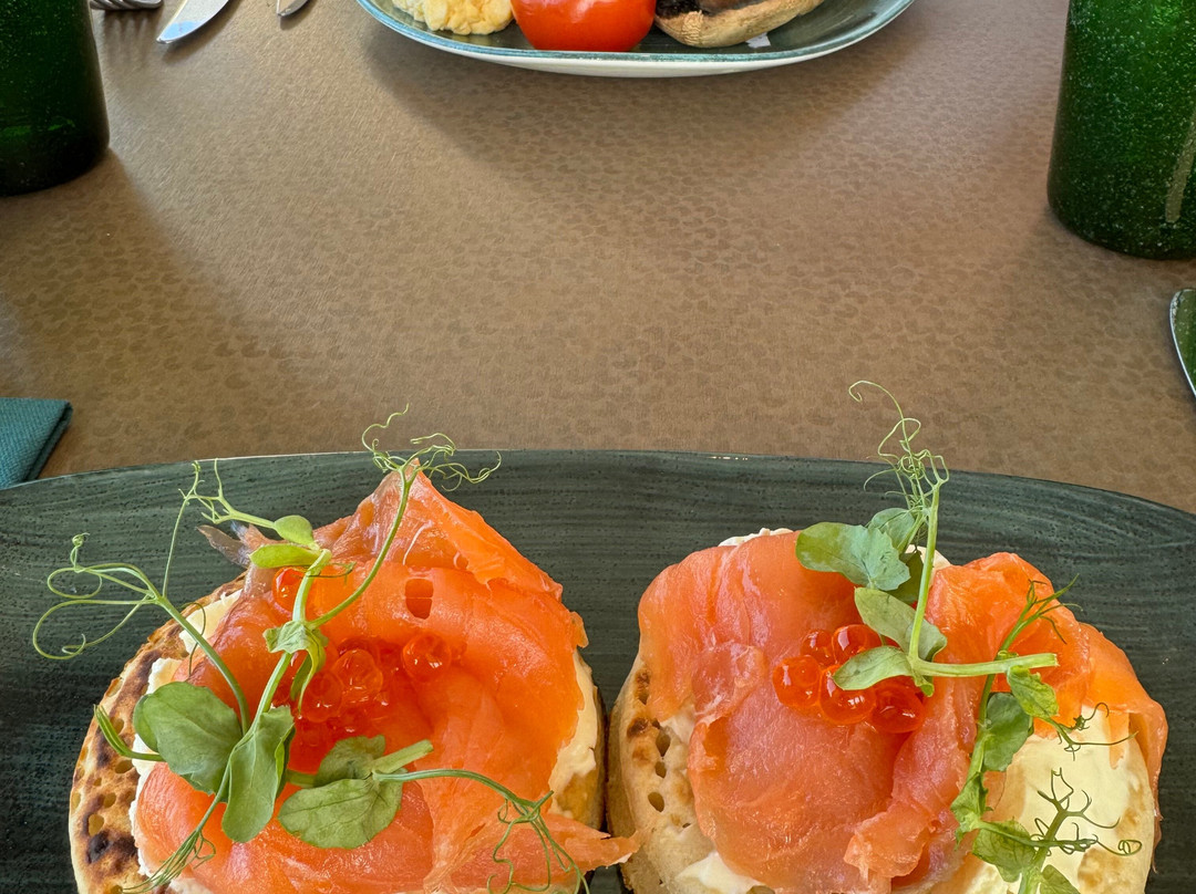 Albion Hotel - Freshwater Bay主图