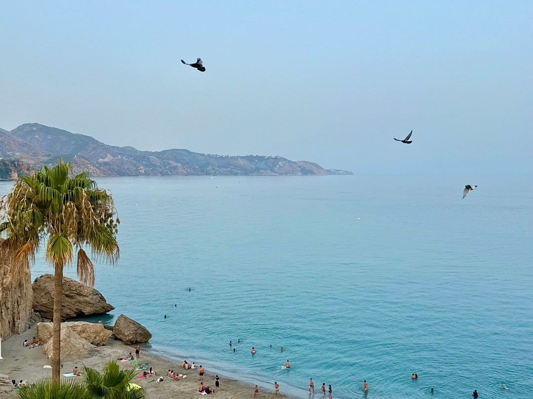 Calahonda Beach-内尔哈必去景点