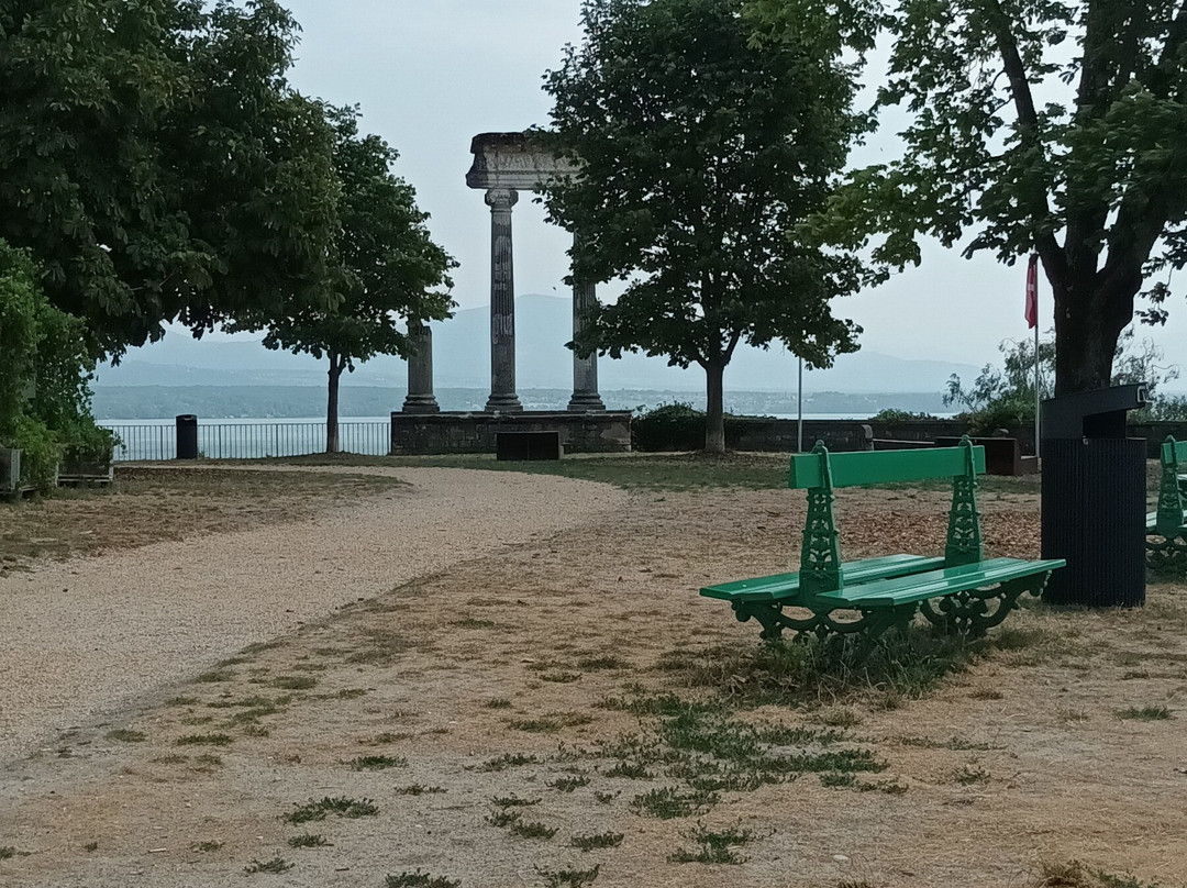 Roman Columns-尼永必去景点