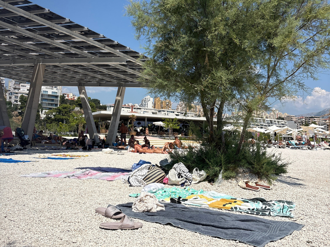 Žnjan City Beach-斯普利特必去景点
