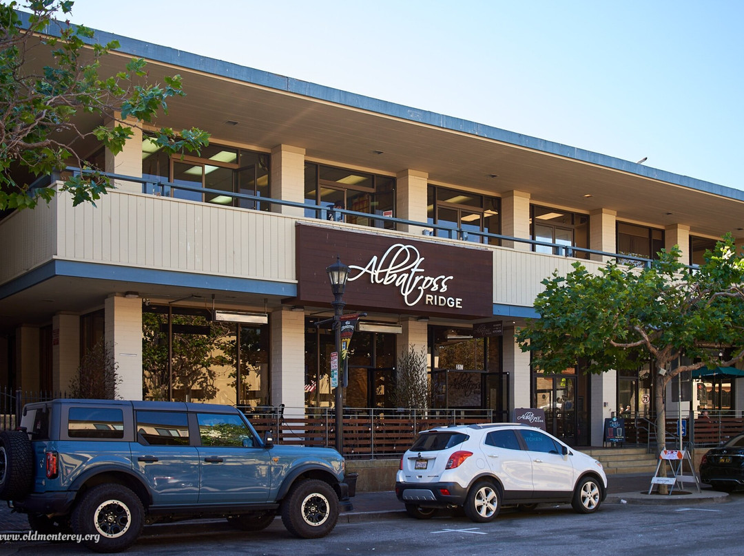 Albatross Ridge Winery & Kitchen