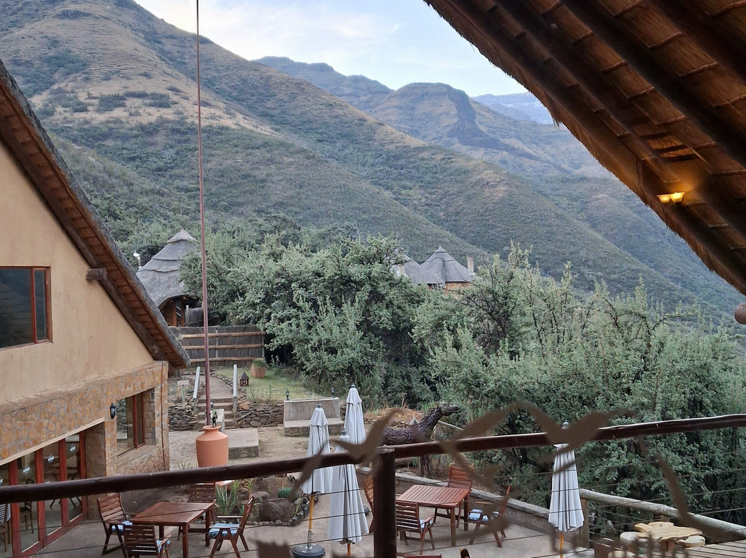 马利巴河山林小屋主图