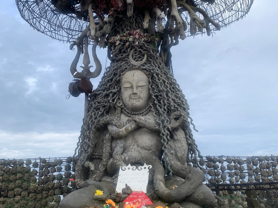 Stoned Kumbh Shiv Temple-Chail必去景点