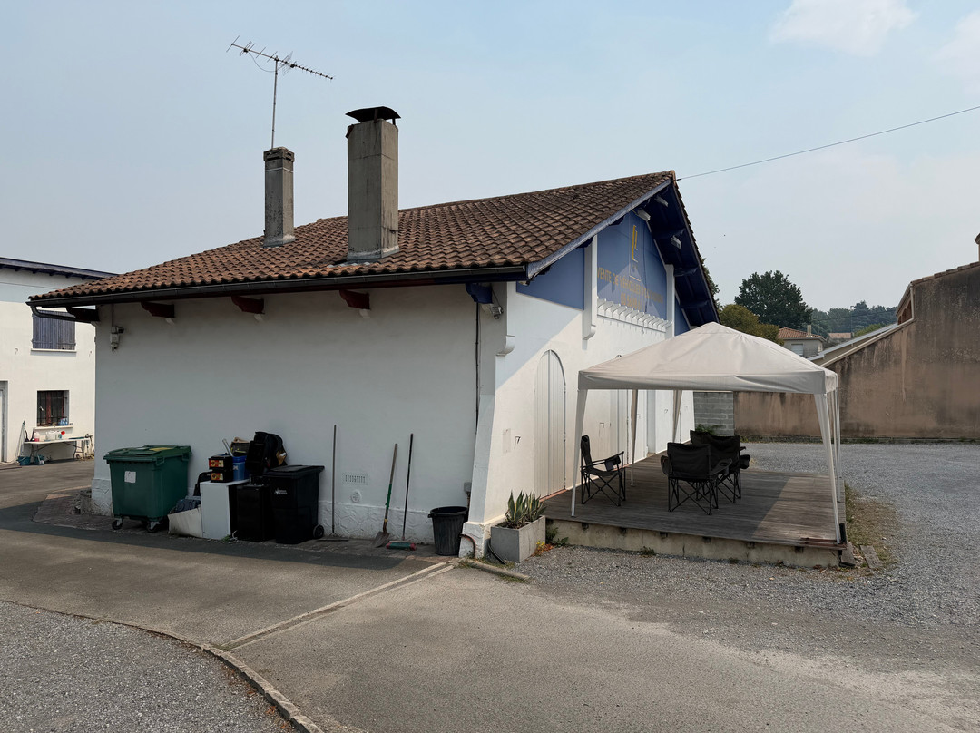 Indie Campers Bordeaux, France